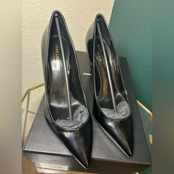 YSL LOGO OPYUM BLACK PATENT LEATHER HEELS/PUMPS - Picture 6 of 8